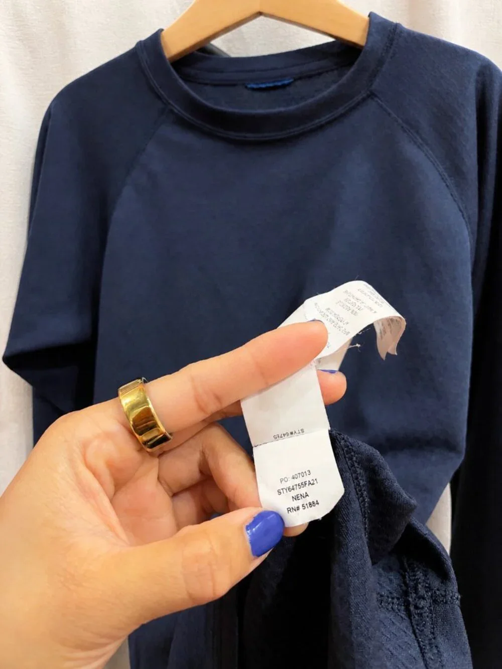 Patagonia Kids Capilene Midweight Crew Navy Thermal Baselayer Top L 12 Thumbhole